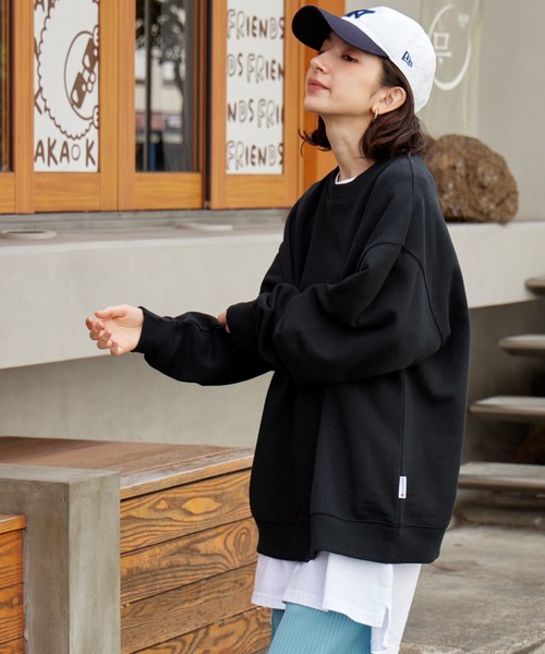 BARK MANHATTAN（バークマンハッタン）の「USAコットン ヘビーウェイト裏起毛 オーバーサイズクルーネックスウェット（スウェット・メンズ・モカ/グレイッシュブルー/カーキ/ブラック/グレー系/アッシュグレー・M/L）」の15枚目の写真