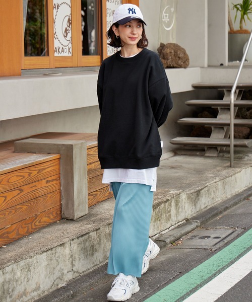 BARK MANHATTAN（バークマンハッタン）の「USAコットン ヘビーウェイト裏起毛 オーバーサイズクルーネックスウェット（スウェット・メンズ・モカ/グレイッシュブルー/カーキ/ブラック/グレー系/アッシュグレー・M/L）」の17枚目の写真