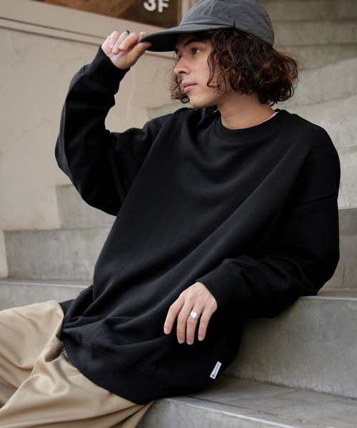 BARK MANHATTAN（バークマンハッタン）の「USAコットン ヘビーウェイト裏起毛 オーバーサイズクルーネックスウェット（スウェット・メンズ・モカ/グレイッシュブルー/カーキ/ブラック/グレー系/アッシュグレー・M/L）」の21枚目の写真