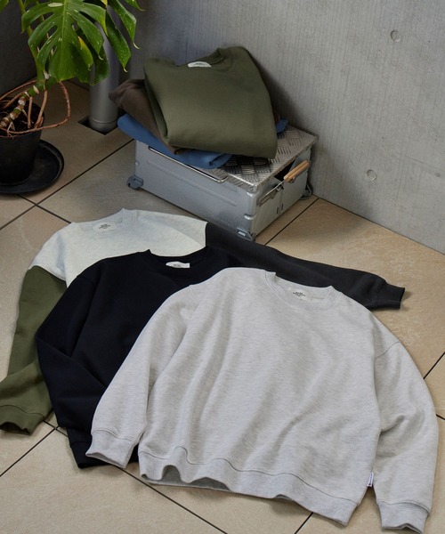 BARK MANHATTAN（バークマンハッタン）の「USAコットン ヘビーウェイト裏起毛 オーバーサイズクルーネックスウェット（スウェット・メンズ・モカ/グレイッシュブルー/カーキ/ブラック/グレー系/アッシュグレー・M/L）」の11枚目の写真