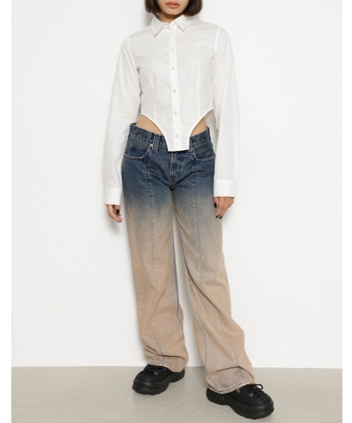 LAGUA GEM(ラグアジェム)の「CURVE CUT シャツ(Tシャツ/カットソー・レディース・ブラック/ホワイト・FREE)」の7枚目の写真