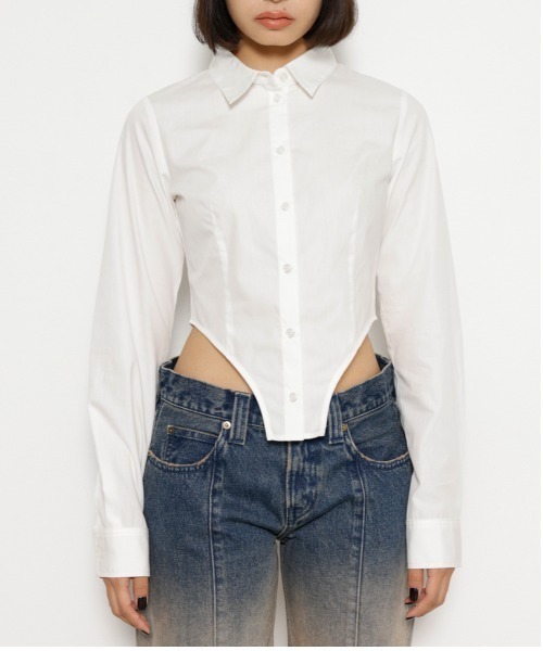 LAGUA GEM(ラグアジェム)の「CURVE CUT シャツ(Tシャツ/カットソー・レディース・ブラック/ホワイト・FREE)」の9枚目の写真
