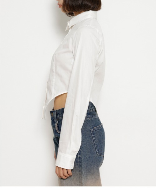 LAGUA GEM(ラグアジェム)の「CURVE CUT シャツ(Tシャツ/カットソー・レディース・ブラック/ホワイト・FREE)」の8枚目の写真