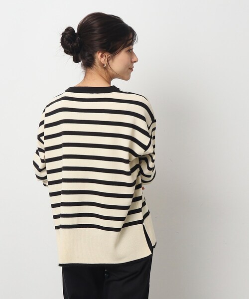 SHOO・LA・RUE(シューラルー)の「◆インしない派さんにも カシミヤライク ドロップショルダーニット(ニット/セーター・レディース・ライトグレー/ピンク系/ブラック/アイボリー系2/イエロー系2・00)」の9枚目の写真