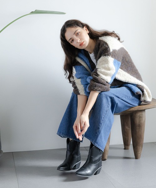 LAKOLE（ラコレ）の「インターシャニットカーディガン / 981606（カーディガン/ボレロ・レディース・イエロー/ブルー・SMALL/MEDIUM）」の3枚目の写真