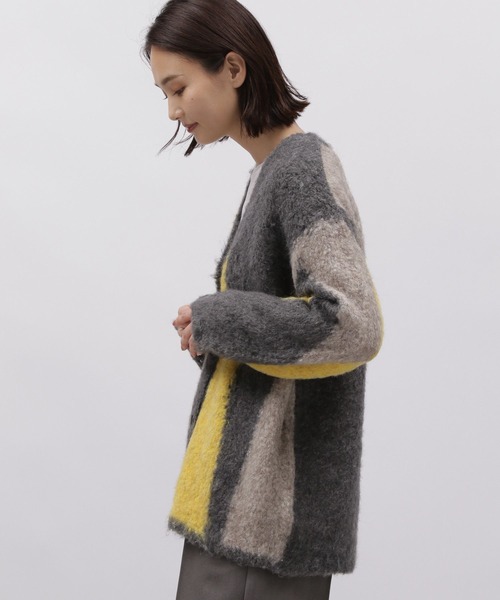 LAKOLE（ラコレ）の「インターシャニットカーディガン / 981606（カーディガン/ボレロ・レディース・イエロー/ブルー・SMALL/MEDIUM）」の9枚目の写真