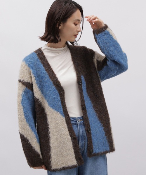 LAKOLE（ラコレ）の「インターシャニットカーディガン / 981606（カーディガン/ボレロ・レディース・イエロー/ブルー・SMALL/MEDIUM）」の15枚目の写真