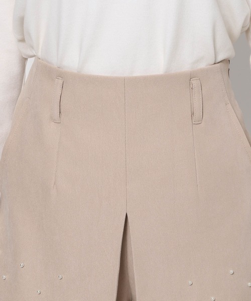 mysty woman（ミスティウーマン）の「パール付きショートパンツ 988047（その他パンツ・レディース・ブラウン/ブラック/ライトベージュ・FREE）」の14枚目の写真