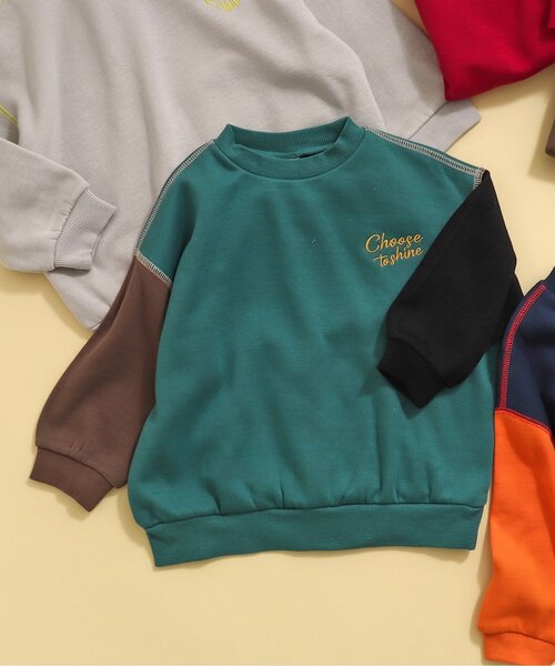 BREEZE（ブリーズ）の「【裏起毛・ユニセックス】あったかスタンダードトレーナー（スウェット・キッズ・ネイビー/レッド/グリーン/ブラウン/ライトグレー・100/140/110/150/120/130/90/80）」の3枚目の写真