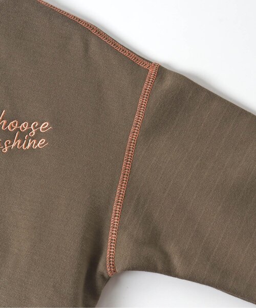 BREEZE（ブリーズ）の「【裏起毛・ユニセックス】あったかスタンダードトレーナー（スウェット・キッズ・ネイビー/レッド/グリーン/ブラウン/ライトグレー・100/140/110/150/120/130/90/80）」の20枚目の写真