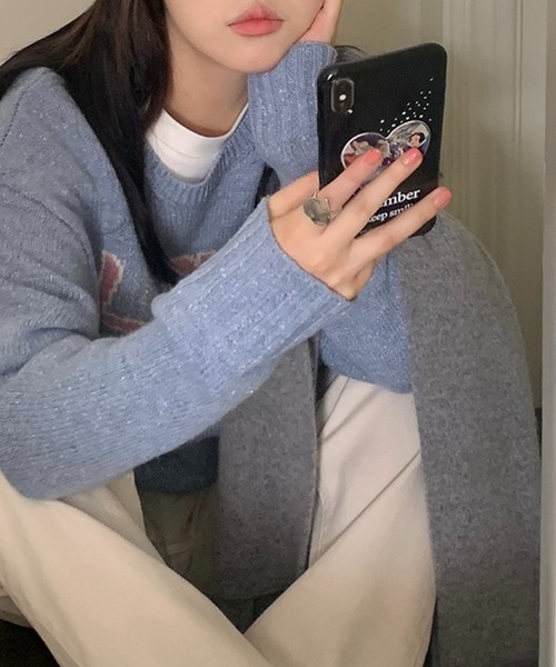 LYEON（リヨン）の「Loveジャガードニットプルオーバー（ニット/セーター・レディース・ブルー/グレー・FREE）」の6枚目の写真