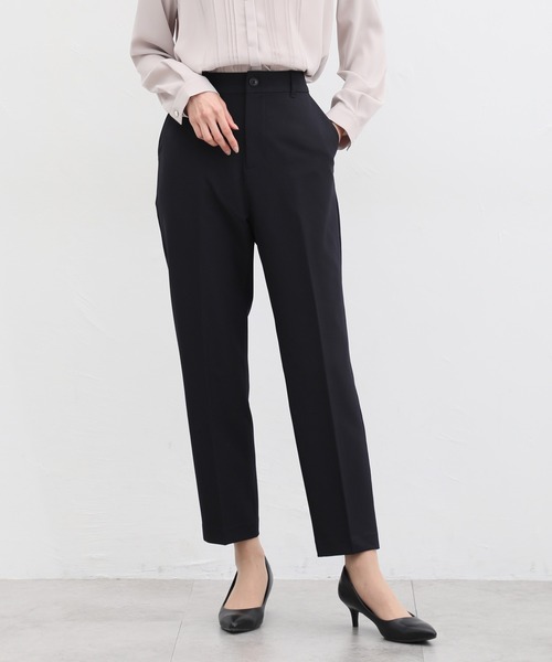 Honeys（ハニーズ）の「ストレッチウォッシャブルセンタープレスパンツ（股下６３ｃｍ）（スラックス・レディース・アイボリー/杢グレー/ベージュ/ブラック/ダークネイビー・M/LL/3L/L/S）」の5枚目の写真