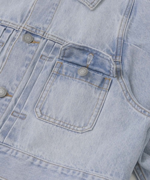 KBF（ケイビーエフ）の「タックスリーブクロップドデニムジャケット（デニムジャケット・レディース・ブラック/ブルー・ONE）」の13枚目の写真