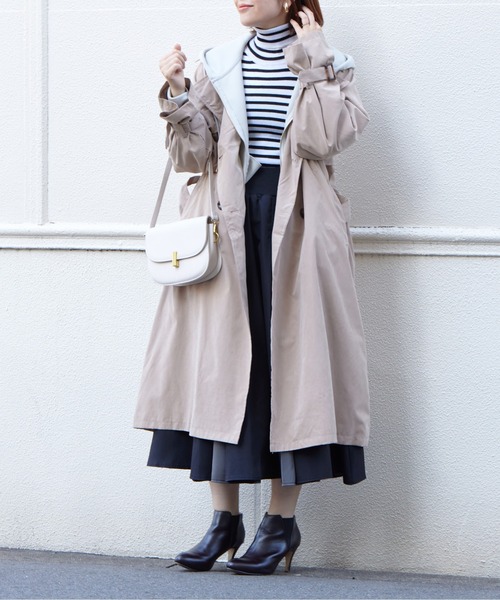 Chez toi(シェトワ)の「BIGシルエットトレンチコート(トレンチコート・レディース・サックスブルー/アイボリー/ベージュ・FREE)」の5枚目の写真