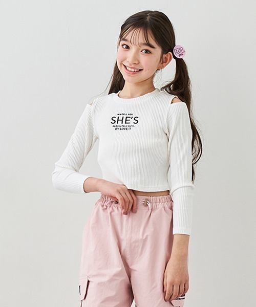 by LOVEiT（バイラビット）の「SHE'S肩スリットロングTシャツ（T