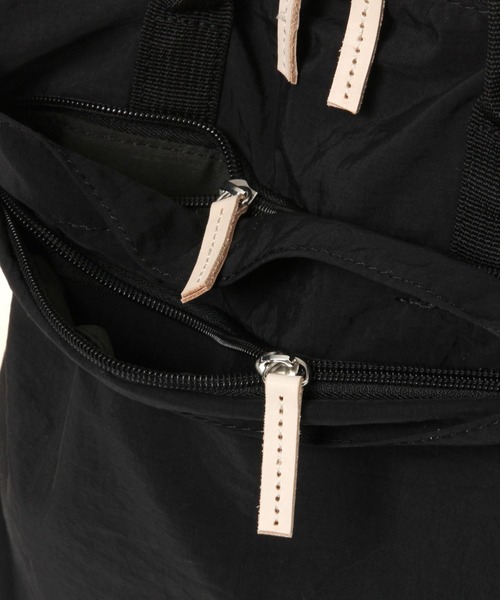 studio CLIP（スタディオクリップ）の「【daily CLIP】EARTHMADE 12ポケットリュック（バックパック/リュック・レディース・ブラック/ブラウン系その他/ブルー/その他1/ブラウン・FREE）」の13枚目の写真