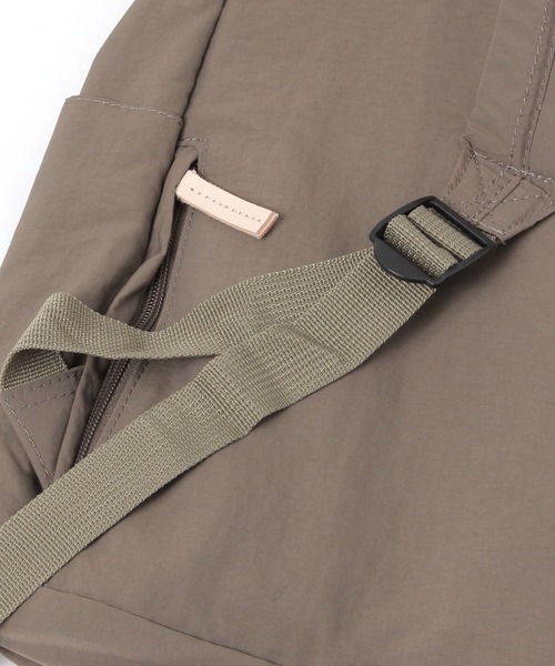 studio CLIP（スタディオクリップ）の「【daily CLIP】EARTHMADE 12ポケットリュック（バックパック/リュック・レディース・ブラック/ブラウン系その他/ブルー/その他1/ブラウン・FREE）」の21枚目の写真