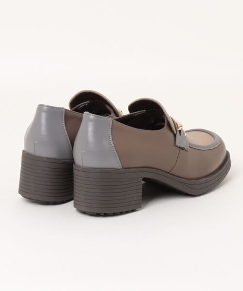 byあしながおじさん（バイアシナガオジサン）の「【Pally by あしながおじさん】 撥水レトロローファー（ローファー・レディース・ブラック/ダークブラウン/ブラック×ホワイト/ライトベージュ/ブラウン・22.5cm/23.5cm/24.5cm/23.0cm/24.0cm）」の6枚目の写真