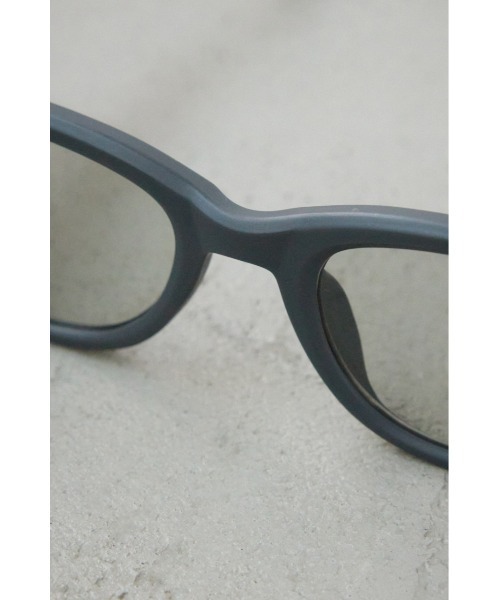 AZUL by moussy（アズールバイマウジー）の「ロゴプレートキャットアイウェア（サングラス・メンズ・グレー/ブラック・FREE）」の21枚目の写真