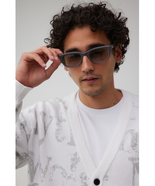 AZUL by moussy（アズールバイマウジー）の「ロゴプレートキャットアイウェア（サングラス・メンズ・グレー/ブラック・FREE）」の14枚目の写真