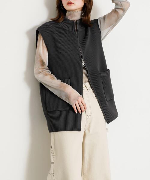 SENSE OF PLACE by URBAN RESEARCH（センスオブプレイスバイアーバンリサーチ）の「ジップニットベスト（ベスト・レディース・アイボリー/レッド/チャコールグレー・ONE）」の13枚目の写真