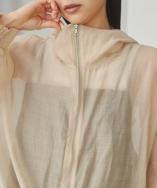 hunch（ハンチ）の「【WEB限定/別注】シアー バルーンスリーブ パーカー（シャツ/ブラウス・レディース・グリーン/ベージュ/ホワイト/ブラック・FREE）」の10枚目の写真