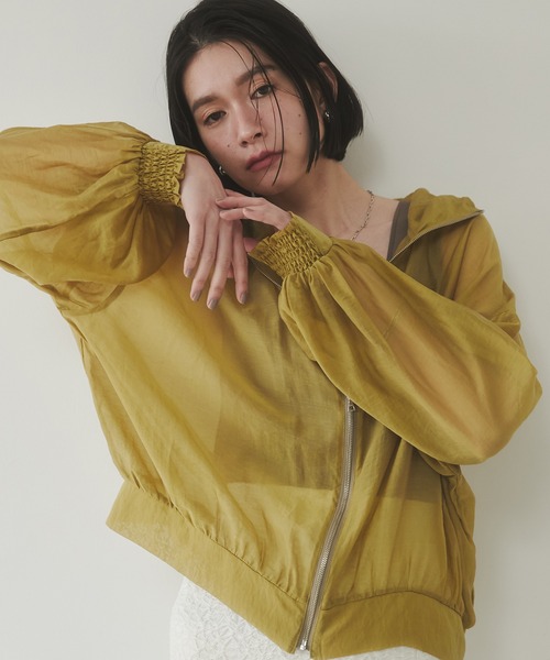 hunch（ハンチ）の「【WEB限定/別注】シアー バルーンスリーブ パーカー（シャツ/ブラウス・レディース・グリーン/ベージュ/ホワイト/ブラック・FREE）」の21枚目の写真