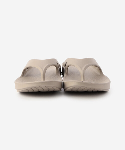 OOFOS（ウーフォス）の「OOFOS | OOriginal Nomad WOMEN（サンダル・レディース・グレイッシュベージュ・23/24）」の9枚目の写真