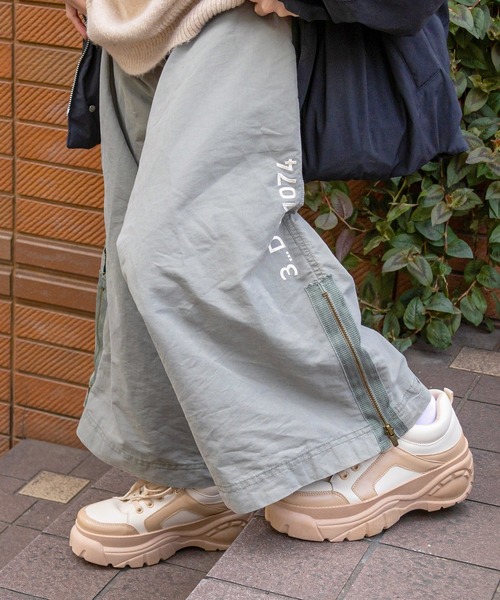 Fusione(フュージョン)の「【Fusione×nene】2way厚底スニーカー(ZOZOTOWN限定アイテム)(スニーカー・レディース・ベージュ/グリーン/ピンク・SS/S/M/L/LL)」の2枚目の写真