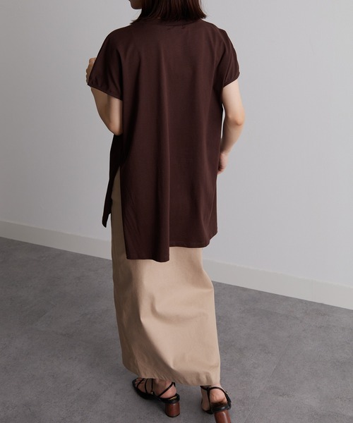 RANAN（ラナン）の「[Beautiful Cotton]サイドスリットフレンチスリーブTシャツ（Tシャツ/カットソー・レディース・ダークブルー/イエロー/ダークブラウン/ライトグレー/その他/ブラック/オレンジ系その他/オフホワイト・M/LL/L）」の16枚目の写真
