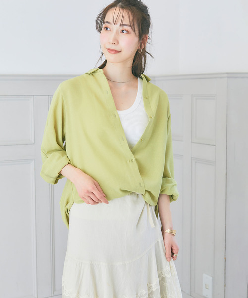 CROSS FUNCTION（クロスファンクション）の「《シワになりにくい・洗える》リネンライクタックスリーブシャツ【CF/クロスファンクション】（シャツ/ブラウス・レディース・オフホワイト/サーモンピンク/オレンジ/ベージュ/ライトグリーン/ネイビー・M/L/LL）」の14枚目の写真