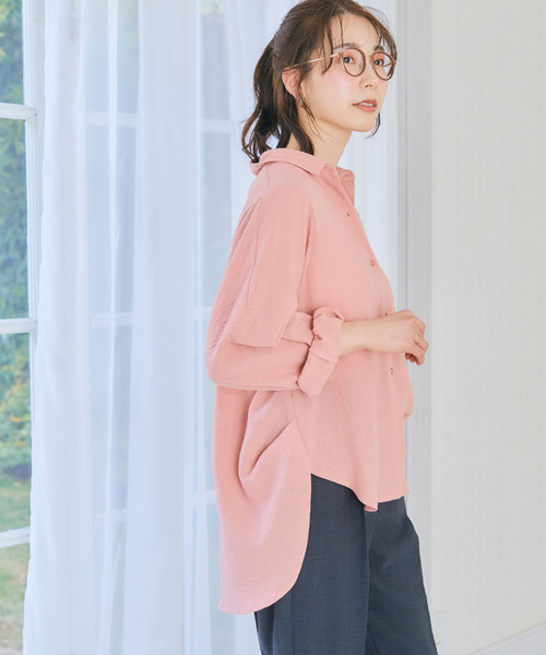 CROSS FUNCTION（クロスファンクション）の「《シワになりにくい・洗える》リネンライクタックスリーブシャツ【CF/クロスファンクション】（シャツ/ブラウス・レディース・オフホワイト/サーモンピンク/オレンジ/ベージュ/ライトグリーン/ネイビー・M/L/LL）」の20枚目の写真