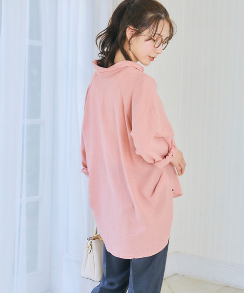 CROSS FUNCTION（クロスファンクション）の「《シワになりにくい・洗える》リネンライクタックスリーブシャツ【CF/クロスファンクション】（シャツ/ブラウス・レディース・オフホワイト/サーモンピンク/オレンジ/ベージュ/ライトグリーン/ネイビー・M/L/LL）」の21枚目の写真