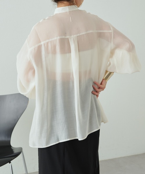 Omekashi（オメカシ）の「バンドカラーシアーシャツ（シャツ/ブラウス・レディース・オフホワイト/ブルー/ベージュ/ライム・FREE）」の16枚目の写真