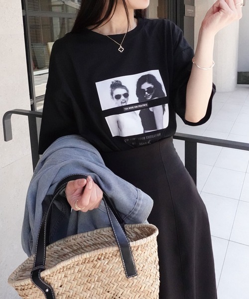 CORNERS（コーナーズ）の「GIRLSプリントTシャツ（Tシャツ/カットソー・レディース・オフホワイト/ブラック/チャコールグレー/ベージュ系その他/グレイッシュベージュ・M）」の21枚目の写真