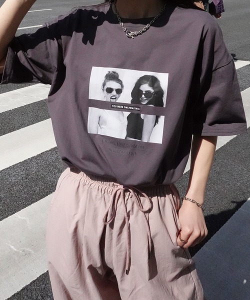 CORNERS（コーナーズ）の「GIRLSプリントTシャツ（Tシャツ/カットソー・レディース・オフホワイト/ブラック/チャコールグレー/ベージュ系その他/グレイッシュベージュ・M）」の15枚目の写真