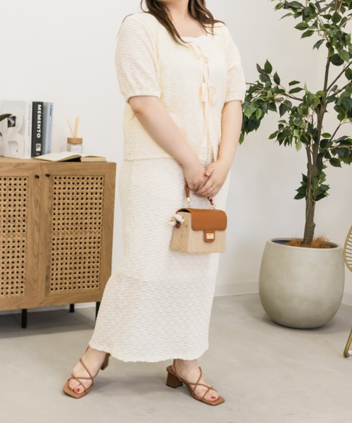 CLETTE(クレット)の「フラワーレーススカート(スカート・レディース・アイボリー/ブラック・LL/3L/4L)」の3枚目の写真