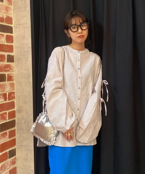 RODEO CROWNS WIDE BOWL（ロデオクラウンズワイドボウル）の「リネン アームリボンシャツ（シャツ/ブラウス・レディース・チャコールグレー/オレンジ系その他/オフホワイト/ブルー系その他・FREE）」の18枚目の写真