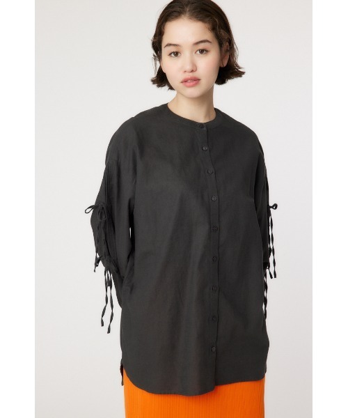 RODEO CROWNS WIDE BOWL（ロデオクラウンズワイドボウル）の「リネン アームリボンシャツ（シャツ/ブラウス・レディース・チャコールグレー/オレンジ系その他/オフホワイト/ブルー系その他・FREE）」の14枚目の写真