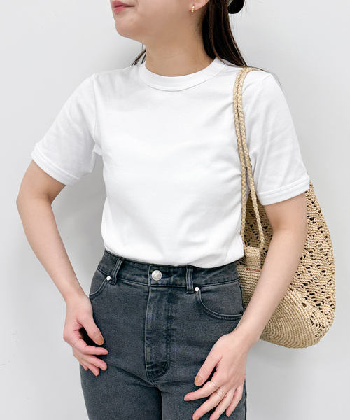 U by SPICK&SPAN(ユーバイスピックアンドスパン)の「【Hanes / ヘインズ】 BEEFYリブクルーネックTシャツ HM1-R103(Tシャツ/カットソー・レディース・ブラック/ホワイト/ライトグレー・FREE)」の1枚目の写真