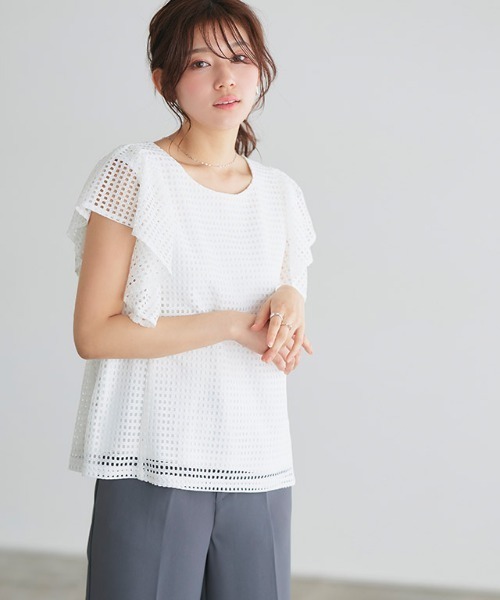 Pierrot（ピエロ）の「メッシュフリルスリーブブラウス（シャツ/ブラウス・レディース・オフホワイト/ブラック・M/L）」の3枚目の写真
