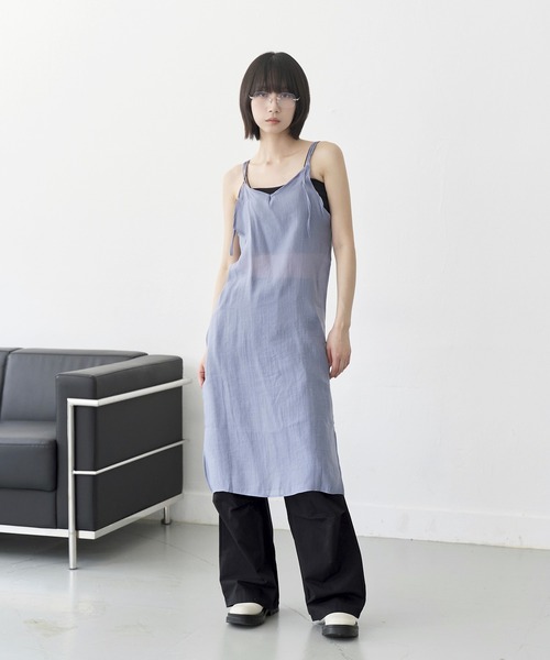 UNE MANSION(ユヌマンション)の「【男女兼用/UNISEX】ウエストストリングケープピンタックカーゴパラシュートパンツ(カーゴパンツ・レディース・ピンク系その他/アイボリー/ブラック・SMALL/LARGE/MEDIUM)」の9枚目の写真