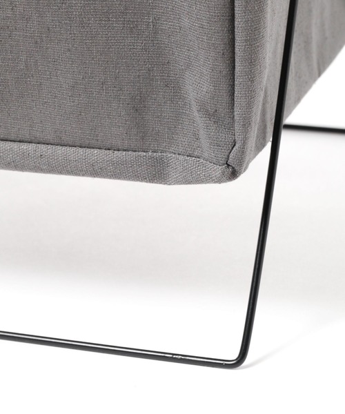 LAKOLE（ラコレ）の「ランドリーバスケット / 114430（ランドリーグッズ・レディース・チャコール/オフホワイト・FREE）」の9枚目の写真