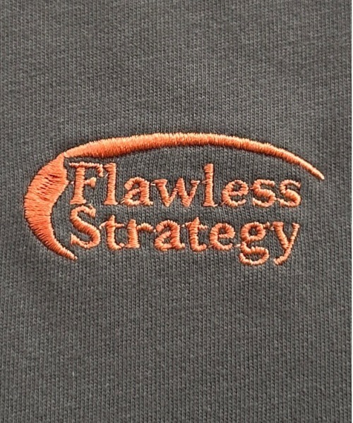 kutir(クティール)の「刺繍ロゴハーフジップTシャツ(Tシャツ/カットソー・レディース・チャコールグレー/オートミール/ブルー/アイボリー・FREE)」の18枚目の写真