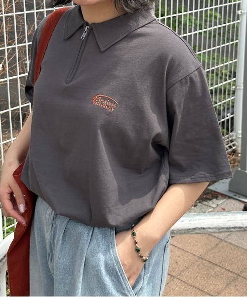 kutir(クティール)の「刺繍ロゴハーフジップTシャツ(Tシャツ/カットソー・レディース・チャコールグレー/オートミール/ブルー/アイボリー・FREE)」の6枚目の写真