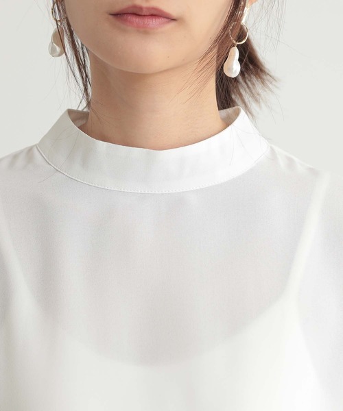 and it_（アンドイット）の「チュールスリーブハイネックブラウス（シャツ/ブラウス・レディース・ブルー/アイボリー/ブラック・M）」の13枚目の写真