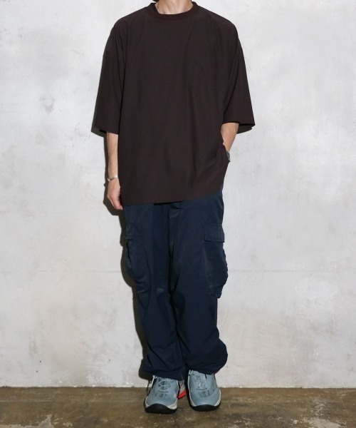 SUNNY  SPORTS（サニースポーツ）の「SUNNY SPORTS / POCKET TEE Primeflex ポケットTシャツ ベーシック オーバーサイズ プライムフレックス（Tシャツ/カットソー・メンズ・ホワイト/ブラウン/ブラック・LARGE/X-LARGE/XX-LARGE/X-SMALL/MEDIUM）」の19枚目の写真