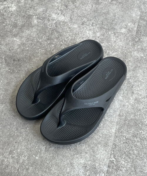 U.S. POLO ASSN.（ユーエスポロアッスン）の「トングサンダル（サンダル・メンズ・ホワイト/ブラック・SMALL/MEDIUM/LARGE/X-LARGE/X-SMALL）」の2枚目の写真