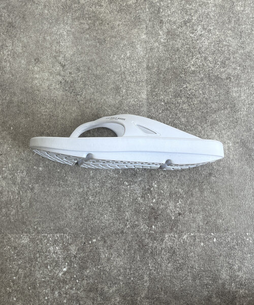 U.S. POLO ASSN.（ユーエスポロアッスン）の「トングサンダル（サンダル・メンズ・ホワイト/ブラック・SMALL/MEDIUM/LARGE/X-LARGE/X-SMALL）」の3枚目の写真