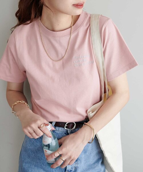 DISCOAT(ディスコート)の「【新色追加】3段ロゴ刺繍ショートTシャツ《WEB限定》(Tシャツ/カットソー・レディース・ホワイト/ピンク/アイボリー/ネイビー/グレー/チャコールグレー/ホワイト系その他/カーキ/イエロー・MEDIUM)」の9枚目の写真